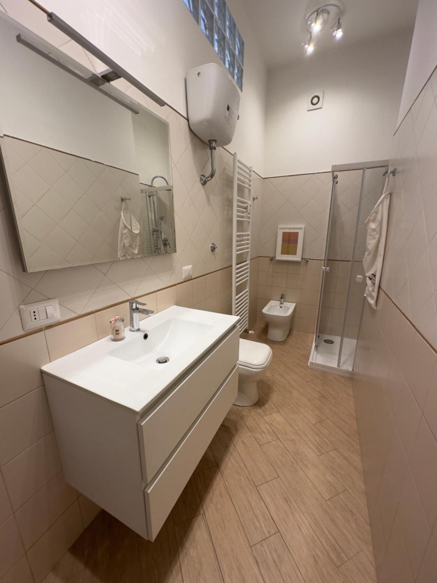 Ostiense - San Paolo Garbatella - Universita 3 * Rome