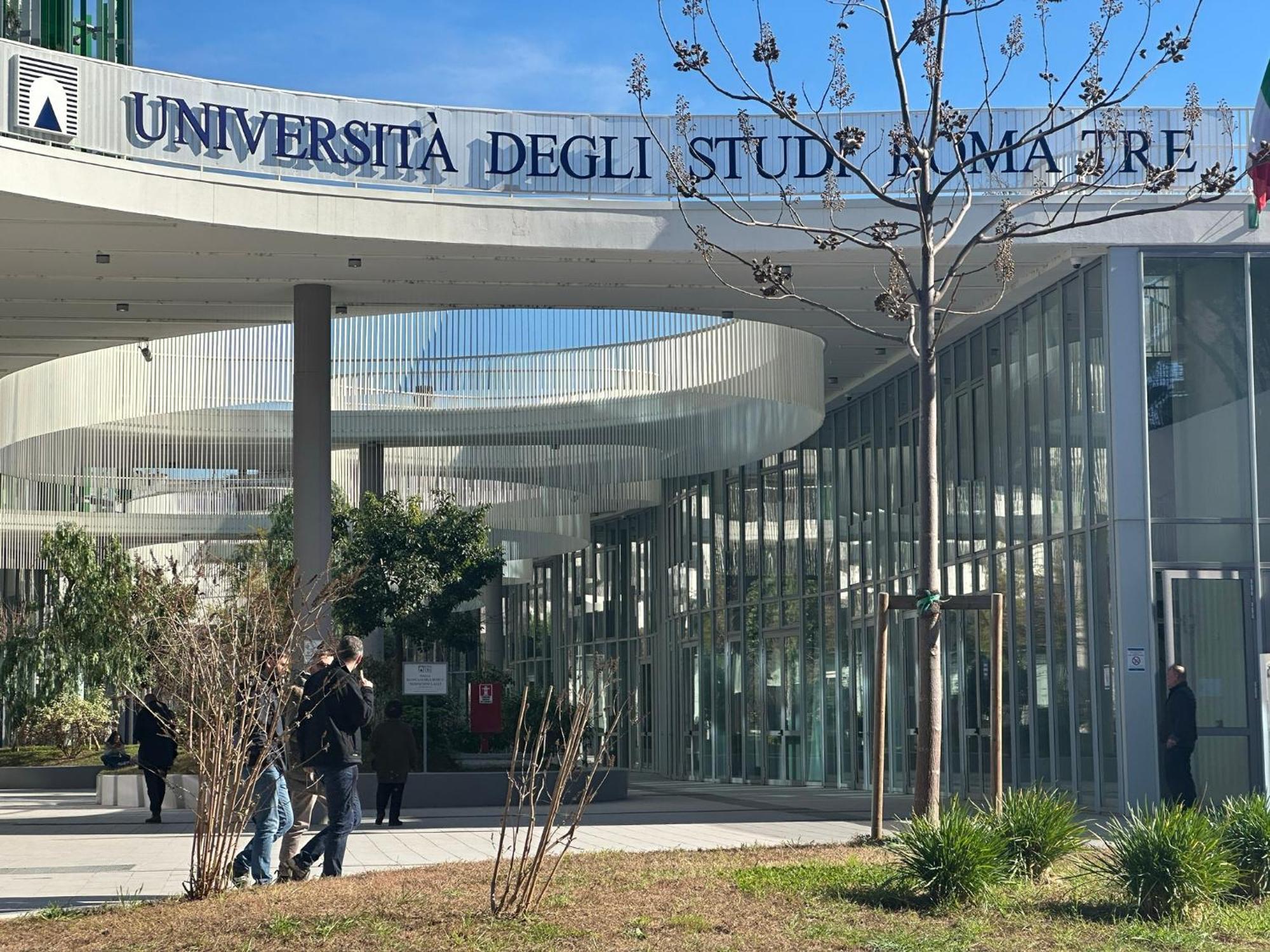 Ostiense - San Paolo Garbatella - Universita 3 Rome